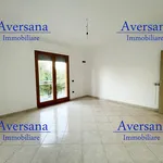 Affitto 4 camera appartamento di 160 m² in Trentola Ducenta