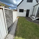 Rent 3 bedroom house in Papamoa Beach