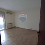 Rent 5 bedroom apartment of 100 m² in Catania