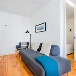 Rent 1 bedroom apartment of 43 m² in Lisbon