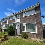 Rent 3 bedroom flat in South West England