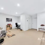 Rent 1 bedroom apartment in Caulfield North