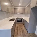 Rent 3 bedroom apartment in sunshine-west