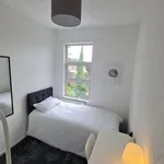 Rent 5 bedroom house in North West England