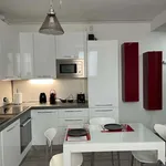 Rent 4 bedroom apartment of 42 m² in Milan