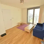 Rent 2 bedroom flat in Greenwich