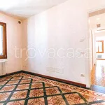 Rent 5 bedroom apartment of 122 m² in Venezia