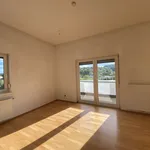 Moderne Mietwohnung (67 m²) in Trautmannsdorf inkl. Einbauküche und Balkon mit traumhaften Ausblick!