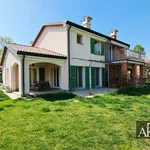 Rent 4 bedroom house of 172 m² in Bogogno