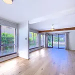 Rent 3 bedroom apartment in Mooloolaba