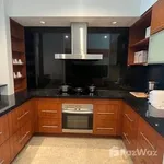 Rent 3 bedroom house of 230 m² in Bangkok