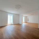 Rent 4 bedroom apartment of 140 m² in Nantes