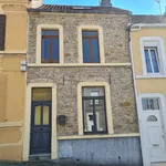 Maison de 94 m² avec 6 chambre(s) en location à SUR MER