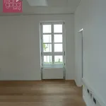 Miete 15 Schlafzimmer haus von 925 m² in Vienna