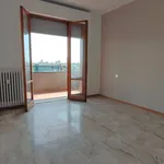 Rent 3 bedroom house of 100 m² in Voghera