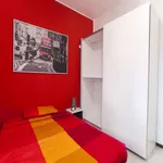 Rent a room in milan