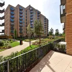 Flat to rent in Darjeeling House, Memorial Avenue, Slough SL1