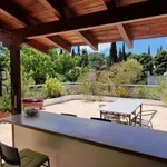 Rent 3 bedroom house of 180 m² in Kifissia