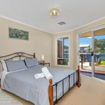 Rent 4 bedroom house in Aldinga Beach