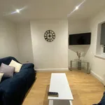 Rent 2 bedroom flat in Nottingham