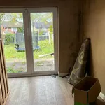 Rent 3 bedroom flat in West Midlands