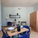 Rent a room in milan