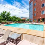 Rent 1 bedroom apartment in Austin