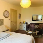 Rent 4 bedroom flat in Stoke-on-Trent