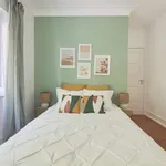 Rent a room in lisbon