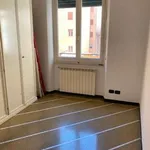 Affitto 3 camera appartamento di 90 m² in Genoa