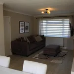 3 Bedroom Semi-Detached House for Rent