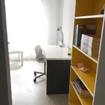 Appartement de 22 m² avec 1 chambre(s) en location à CENON