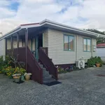 Rent 2 bedroom house in Papatoetoe