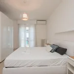 Rent 2 bedroom apartment in Milan