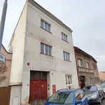 Pronajměte si 1 ložnic/e byt o rozloze 50 m² v Chabařovice