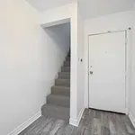 3 bedroom apartment of 742 sq. ft in Gatineau