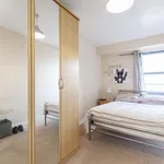 Rent 2 bedroom apartment in Yorkshire And The Humber