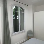 Rent 2 bedroom apartment of 40 m² in Paris