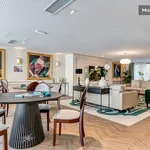 Appartement de 62 m² avec 2 chambre(s) en location à Versailles