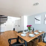 Rent 3 bedroom apartment of 90 m² in Prague