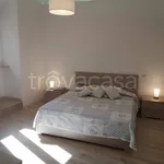 Affitto 4 camera appartamento di 75 m² in Perugia