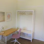 Rent a room in lisbon