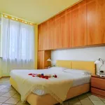 Rent 1 bedroom apartment in Milan