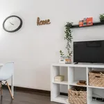 Rent 6 bedroom apartment in Barcelona