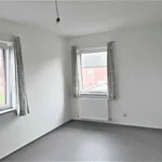 Maison de 220 m² avec 4 chambre(s) en location à Zele