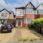 Property to rent in Wychwood Avenue, Luton LU2