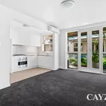 Rent 1 bedroom apartment in St Kilda West