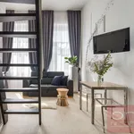 Rent 5 bedroom apartment of 25 m² in Prague