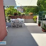 Appartamento arredato con terrazzo Centro