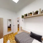 Rent 7 bedroom apartment in Madrid